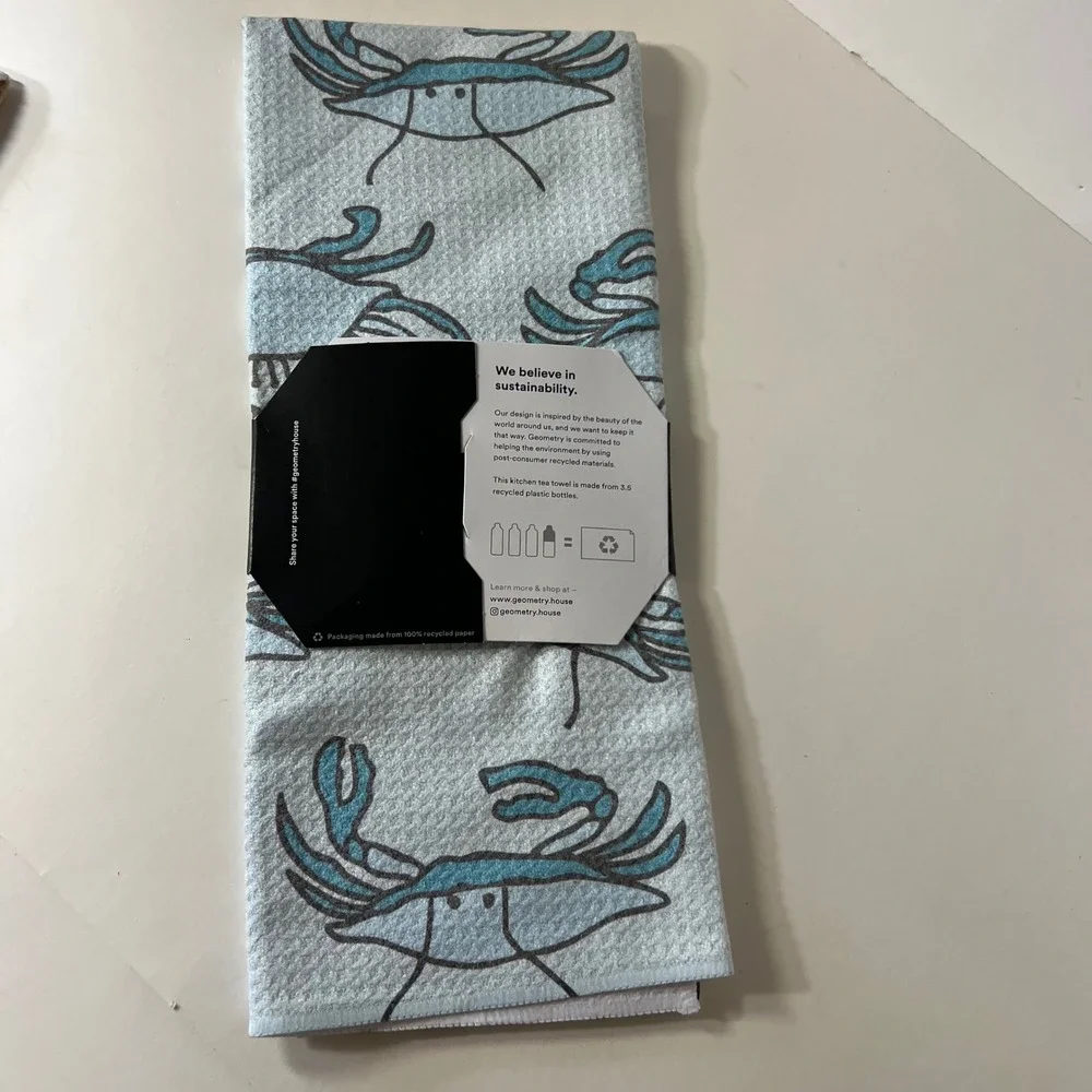 Geometry Kitchen Tea Towels Blue Crabs Design Blue NWT